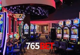 Jogos com bônus e suporte 24h na 765Bet